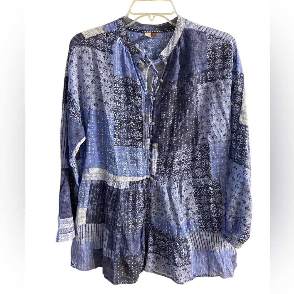 Pilcro Anthropologie Blouse Tunic‎ Patchwork Print Tiered Medium Petite - Picture 2 of 12